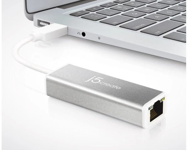 https://www.belcomputers.rs/images/products/big/56258.webp